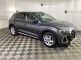 Used 2023 Audi Q5 2.0T Premium w/ Convenience Package image 3