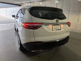 Used 2019 Buick Enclave Essence image 3