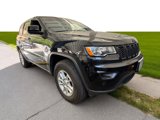 Used 2018 Jeep Grand Cherokee Laredo image 2