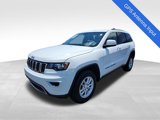Used 2020 Jeep Grand Cherokee Laredo image 4