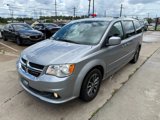 Used 2017 Dodge Grand Caravan SXT image 5