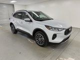 New 2025 Ford Escape SE image 3