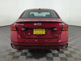 Used 2024 Nissan Altima 2.5 SV w/ SV Premium Package image 6