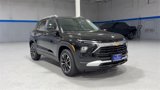 New 2025 Chevrolet TrailBlazer LT w/ Convenience Package image 2
