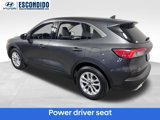 Used 2020 Ford Escape SE image 4