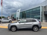 Used 2019 Jeep Cherokee Latitude w/ Popular Appearance Group image 2