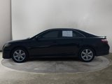 Used 2009 Toyota Camry SE image 2