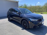 Used 2022 Volkswagen Tiguan SE R-Line image 6