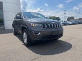 Used 2021 Jeep Grand Cherokee Laredo image 4