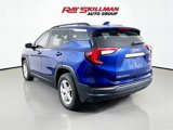 Used 2023 GMC Terrain SLE w/ Driver Convenience Package image 5