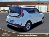 Used 2023 Kia Soul LX w/ LX Technology Package image 4