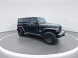 Used 2014 Jeep Wrangler Unlimited Sahara image 2