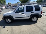 Used 2007 Jeep Liberty Sport image 4