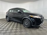 Used 2021 Nissan Kicks S image 2