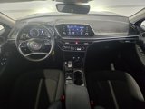 Used 2023 Hyundai Sonata SE image 6