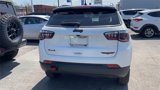 Used 2022 Jeep Compass Trailhawk image 4