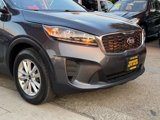 Used 2019 Kia Sorento LX image 3