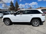 Used 2023 Jeep Grand Cherokee Limited w/ Luxury Tech Group II image 3