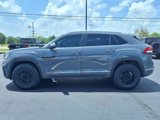 Used 2020 Volkswagen Atlas Cross Sport SE image 4
