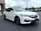 Used 2017 Honda Accord Touring image 6