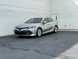 Used 2020 Toyota Camry LE image 3