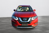 Used 2017 Nissan Rogue SV image 2