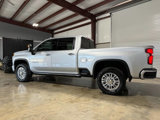 Used 2022 Chevrolet Silverado 2500 High Country w/ Safety Package II image 2