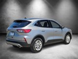 Used 2022 Ford Escape SE image 3