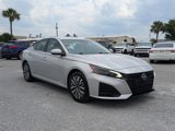 Used 2023 Nissan Altima 2.5 SV image 3