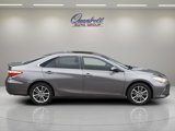 Used 2016 Toyota Camry SE image 3