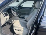 Used 2021 Volkswagen Atlas SE w/ Panoramic Sunroof Package image 4