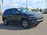 Used 2022 Jeep Compass Trailhawk w/ Trailhawk Convenience Group image 3