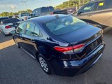 Used 2020 Toyota Corolla LE image 3