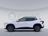 New 2025 Chevrolet Trax LT w/ LT Convenience Package image 2