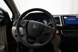 Certified 2017 Honda Pilot Touring image 4