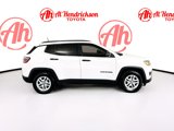 Used 2018 Jeep Compass Sport image 2