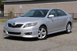 Used 2011 Toyota Camry SE image 4