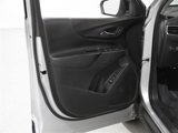 Used 2020 Chevrolet Equinox LT w/ Sport Edition image 4