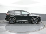 Used 2024 Nissan Rogue SV image 6