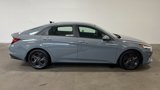 Used 2022 Hyundai Elantra SEL image 2