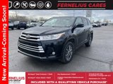 Used 2018 Toyota Highlander XLE image 2