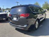 Used 2018 Chrysler Pacifica Touring-L image 5