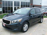 Used 2017 Kia Sedona LX w/ LX Essentials Premium Package image 2