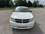Used 2010 Dodge Avenger SXT image 2