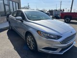 Used 2017 Ford Fusion SE w/ Fusion SE Technology Package image 3
