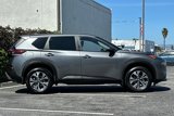 Used 2023 Nissan Rogue SV image 3