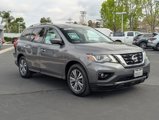 Used 2019 Nissan Pathfinder SL image 3
