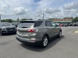 Used 2018 Chevrolet Equinox LT w/ Sun & Infotainment Package image 5