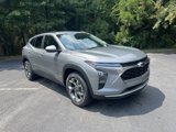 New 2025 Chevrolet Trax LT w/ LPO, Blackout Package image 2