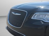 Used 2018 Chrysler 300 Limited image 6
